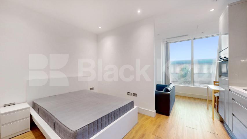 Luxury Apartment Building  Westgate House, Ealing